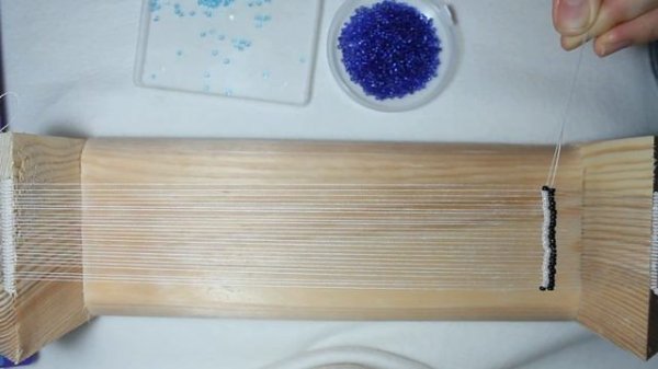 Браслет из бисера на станке "Бабочка"