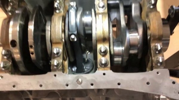 OM642. ремонт ML w166. купил и сразу на капиталку. 126т.км.