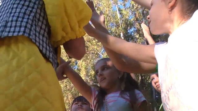 Детский праздник смотреть онлайн