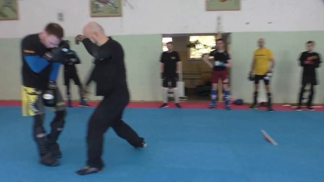 Самооборона S.P.A.S. - применение подручных средств: явара, нож, палка. смотреть онлайн