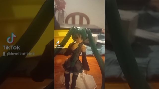 hatsune Miku figura figma juju jaja смотреть онлайн