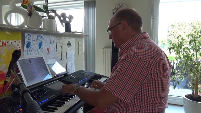 Leslie Smolders (Tombe la neige) смотреть онлайн