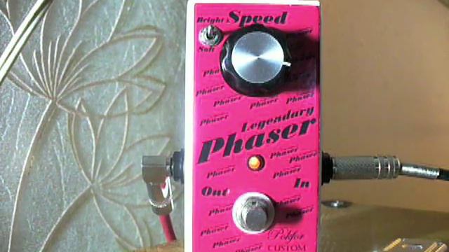 Analog Phaser смотреть онлайн