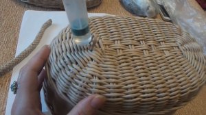 Овальная хлебница. Плету и креплю ручку. Часть 5