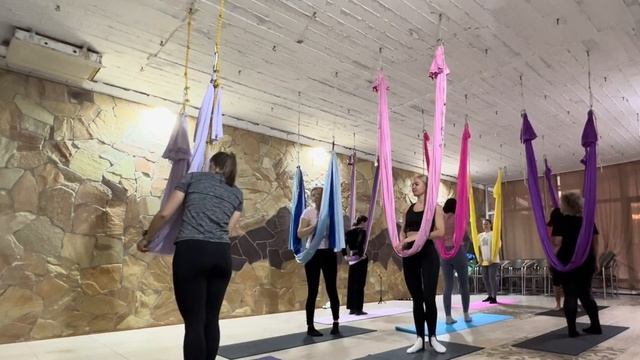 Тренировка Antigravity Базовый уровень смотреть онлайн