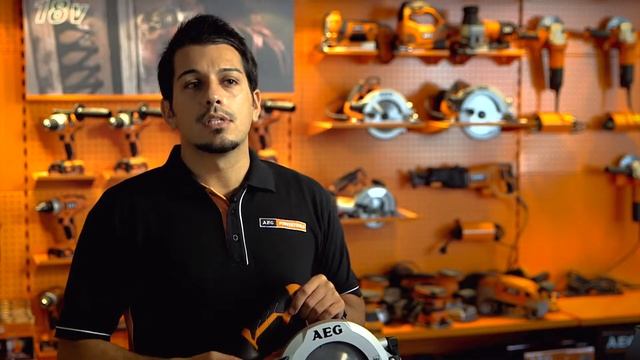 18v Heavy Duty Circular Saw - BKS18 - Italian - AEG Powertools смотреть онлайн