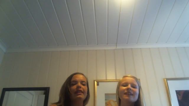 Ingvild and Victoria, cover Can't fight the moonlight (Le Anne Rimes) смотреть онлайн