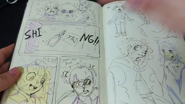 Sketchbook Tour | lots of art school stuff in here LOL! смотреть онлайн
