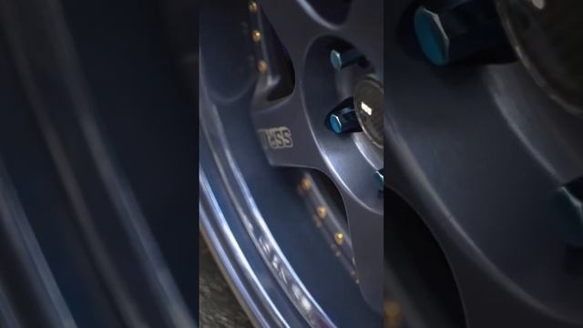 Lying in wait. #350z #streetracing #rims #bodykit #streetcar #tintshop #wraps смотреть онлайн