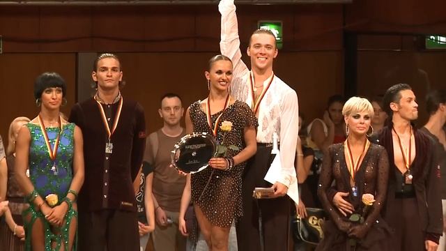 2011 WDSF GS Latin Stuttgart Awards смотреть онлайн