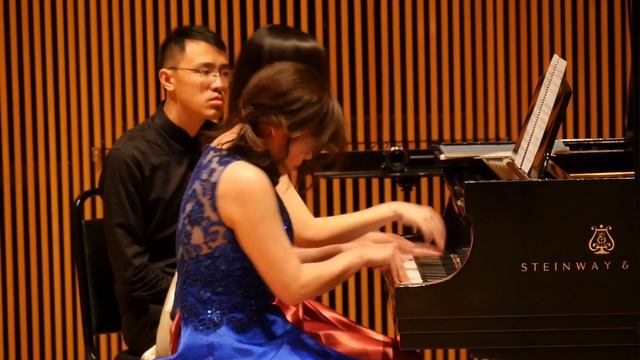 Renaissance Piano Duo (Tzuyi Zoe Chen, Lan-In Winnie Yang) - Khachaturian Sabre Dance ending смотреть онлайн