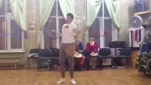Танец - все, что выучили за месяц, ритм - что попало смотреть онлайн