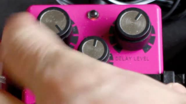 IBANEZ AD-9 ANALOG DELAY смотреть онлайн