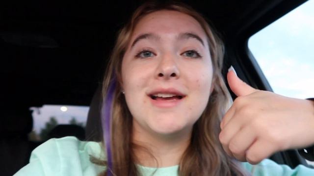 BACK TO SCHOOL SUPPLIES SHOPPING 2021 смотреть онлайн