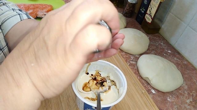 ДОМАШНЯЯ ПИЦЦА ?/ Вкусный Рецепт Пиццы! Самая вкусная пицца .Классическая Пицца с лососем . смотреть онлайн