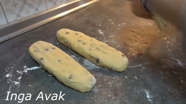 ПЕЧЕНЬЕ-СУХАРИКИ С ИЗЮМОМ К ЧАЮ простой рецепт от Inga Avak смотреть онлайн