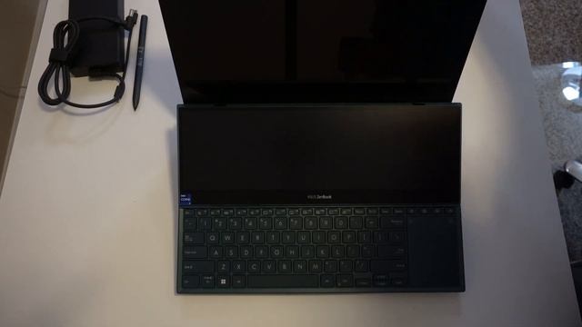 Asus ZenBook Pro Duo 15" OLED Unboxing смотреть онлайн