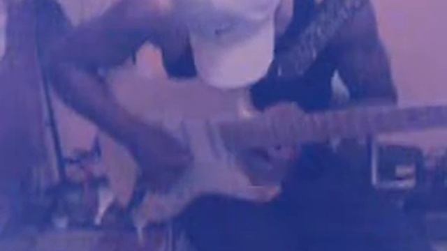 Paul Donovan!!!fender malmsteen's,test del suono.. смотреть онлайн