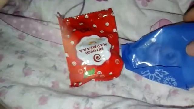 Распаковка киндера и свит бокса Frozen ))) смотреть онлайн
