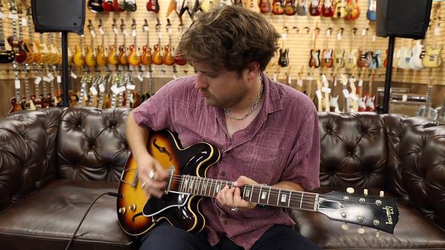 Guitar of the Day: 1963 Gibson ES-330 Sunburst | Norman's Rare Guitars смотреть онлайн