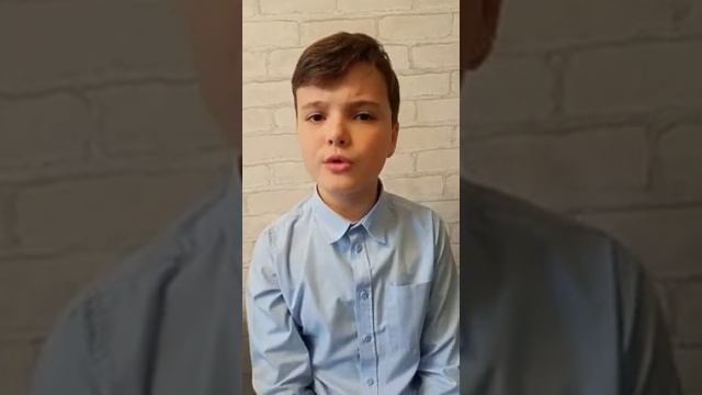 Страна Читающая - Владимир Приходько читает произведение С. Есенина "Поёт зима - аукает.." смотреть онлайн