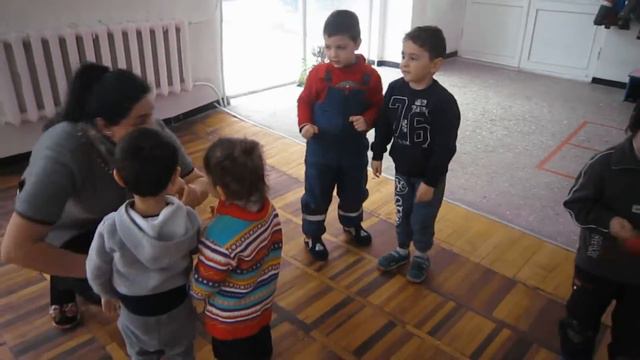 Բարեկենդան օրեր են.. смотреть онлайн