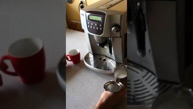 DeLonghi Magnifica ESAM 4400