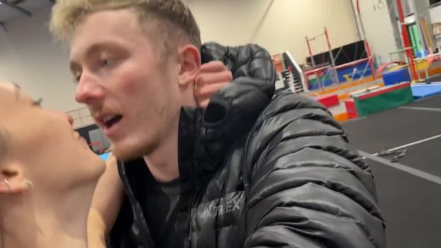 Acrobatic Gymnastics Challenge with my boyfriends sister! ft Joanna Wilson смотреть онлайн