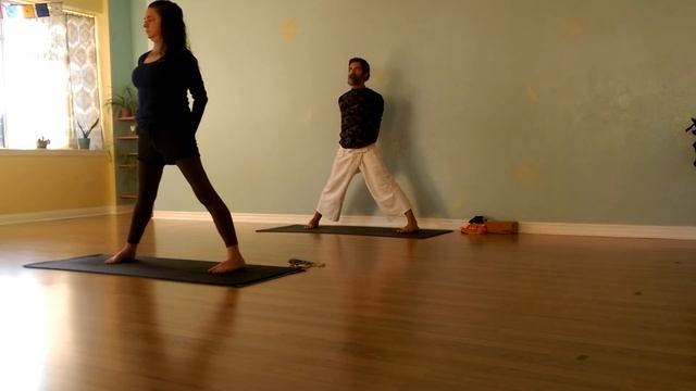 The Full Monty- The Whole Body Class with Sass. Including shoulder stand for everyone. смотреть онлайн