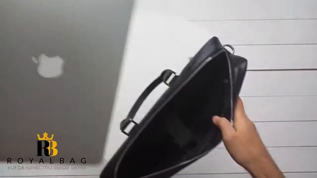 Чёрная кожаная сумка / M2164A / Royalbag смотреть онлайн