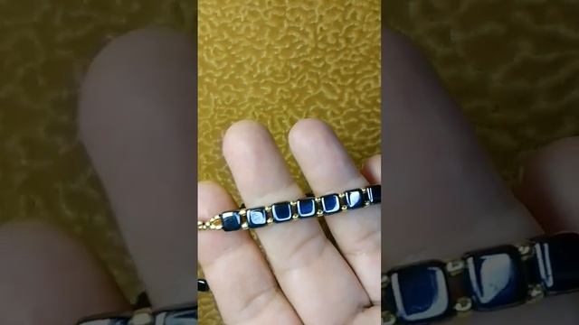 хотела записать МК про браслет на резинке. Тила и японский бисер ТОHO #бисер #браслет смотреть онлайн
