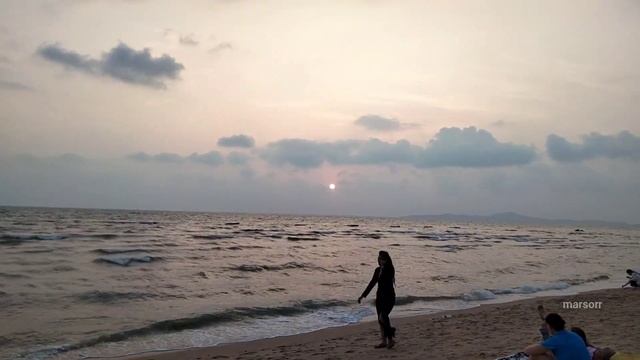 просто цвет заката - серый, берег, ветер смотреть онлайн