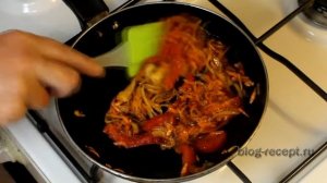 МОЛОДАЯ КАПУСТА, ТУШЕНАЯ на сковороде. Сочно, быстро, просто и вкусно