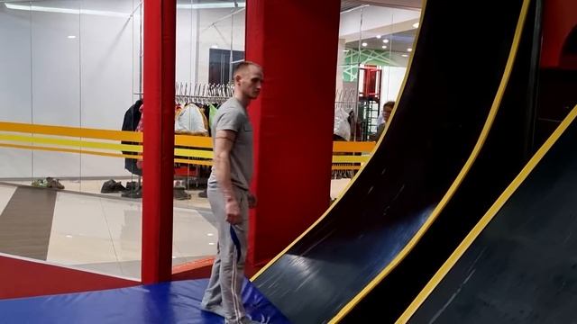 На дне рождения у Гоши в Ниндзя академии смотреть онлайн