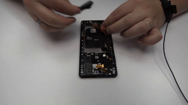 Xperia XZ3 Battery Replacement