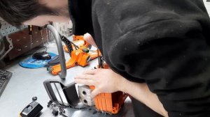 Полная сборка Husqvarna 135. Ремонт бензопилы Хускварна