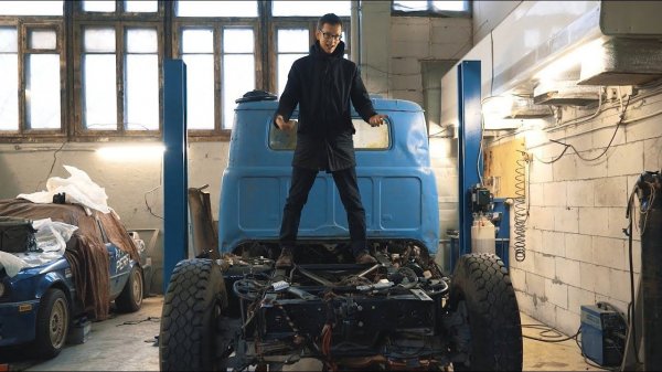 ЗИЛ 600 сил. Кабина, рулевое и электрика.