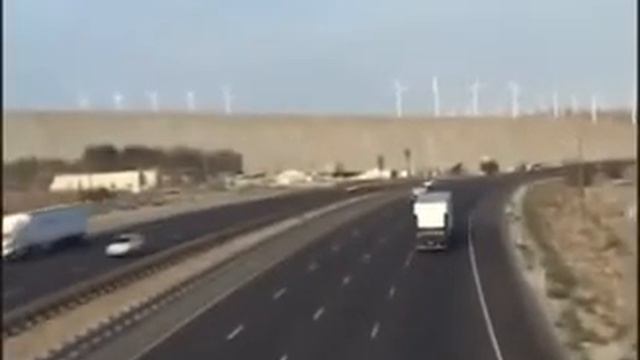 Trucker Hugger (Catalina Video) - The Catalina Collection [Vietsub]