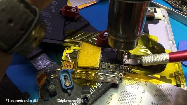 iPod Touch 6 iCloud unlock by Hardware Solution смотреть онлайн