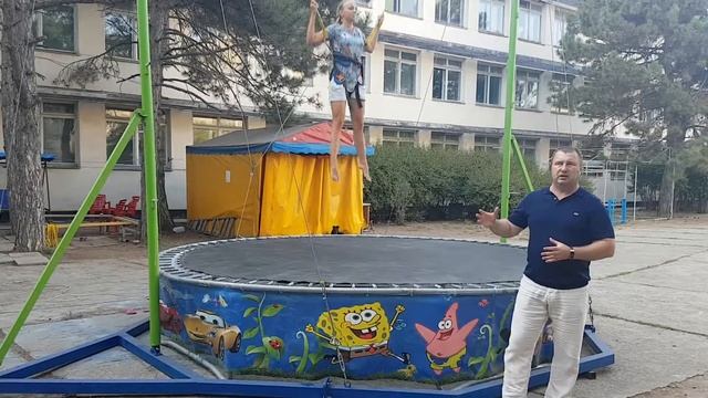 Аттракцион Банджи на один батут сайт ZODIACPARK.RU тел +79788502838 смотреть онлайн