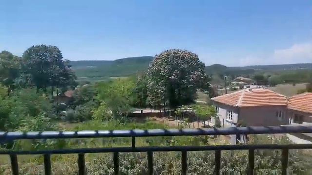 Продажа красивого дома с бассейном рядом с Албеной, Болгария, без таксы поддержки 140 000 евро смотреть онлайн