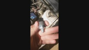 Замена датчика давления масла Toyota vitz