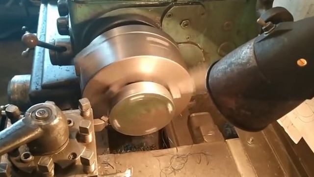 Как вырезать тонкую шайбу большого диаметра смотреть онлайн