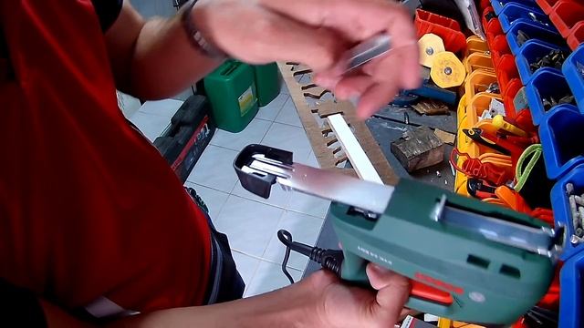 BOSCH PTK 14 EDT (GR) Το καλύτερο καρφωτικό! #handtools #tools #powertools смотреть онлайн