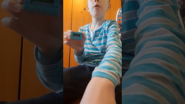 Как сделать приспособление для фокуса с удвоением монет смотреть онлайн