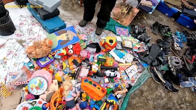 Поход на Барахолку Санкт-Петербурга. Блошиный рынок на Удельной от 19.03.23 - ч.1. смотреть онлайн