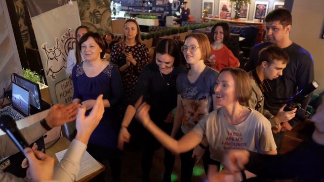 "Christmas Quiz". Школа иностранных языков "Открытый мир" и Клуб "60 секунд". смотреть онлайн