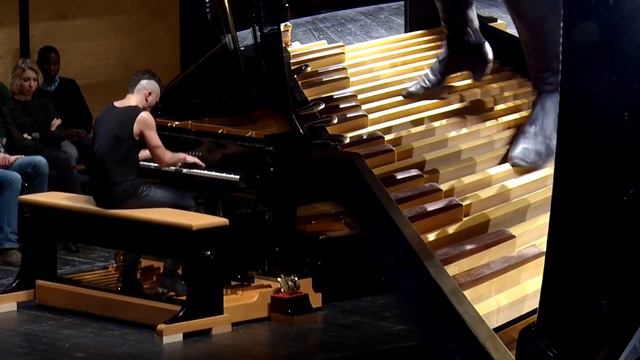 #BorgatoPianos CAMERON CARPENTER PLAYS A DOPPIO BORGATO PEDAL PIANO