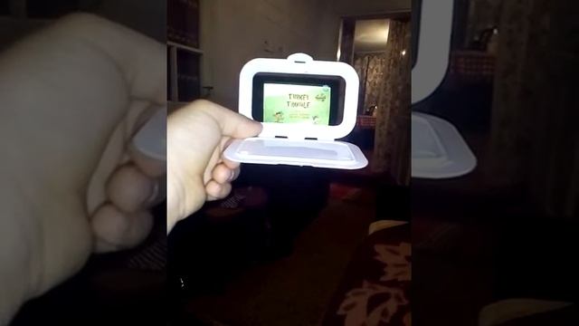 Как я смотрю через Macbook бумеранг на румынский язык