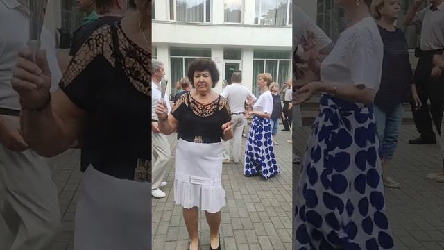 Украденная любовь.... смотреть онлайн